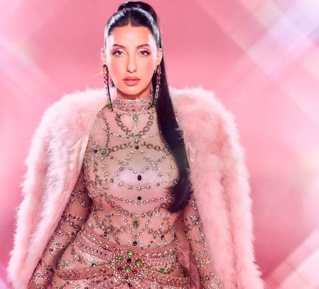 NORA FATEHI - Image 1